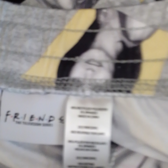 Friends Pants - Picture 12 of 15